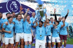 弗林蓬精准传球助球队胜利，右脚弧线破门瞬间